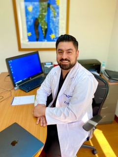 Dr. Felipe Águila Barrera